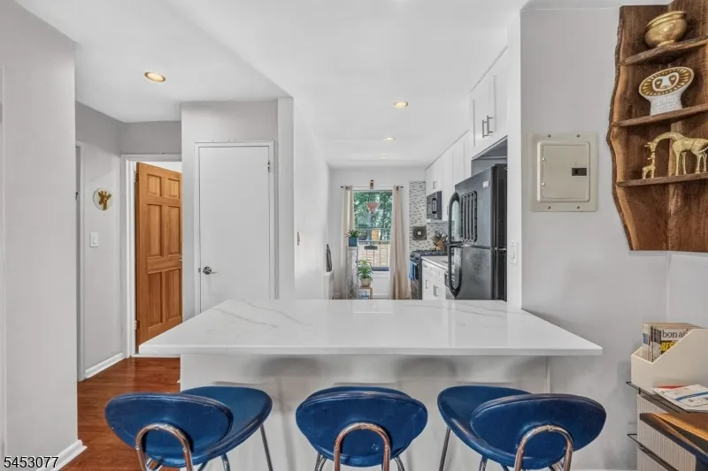 53 Sandra Circle #2 Unit 2 Westfield Town, NJ 07090