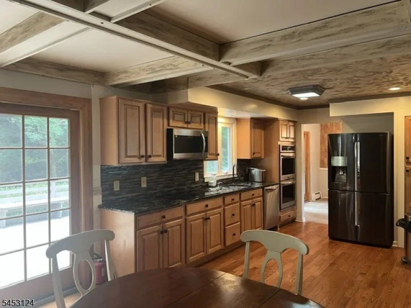 24 Tallahatchie Dr Vernon, NJ 07461