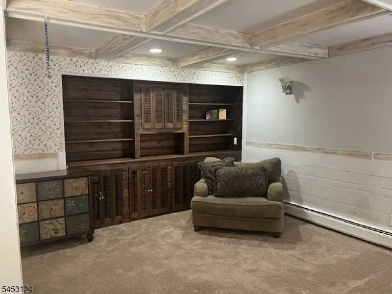 24 Tallahatchie Dr Vernon, NJ 07461