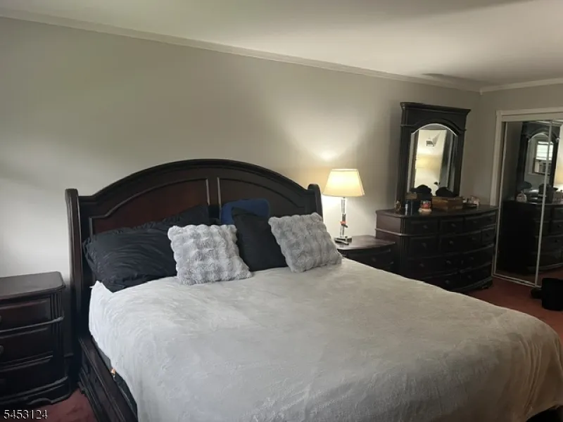 24 Tallahatchie Dr Vernon, NJ 07461
