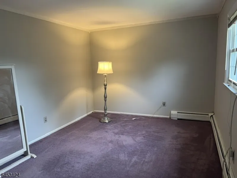 24 Tallahatchie Dr Vernon, NJ 07461