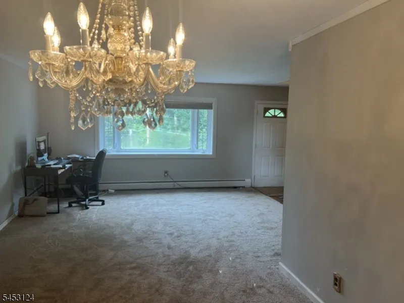 24 Tallahatchie Dr Vernon, NJ 07461