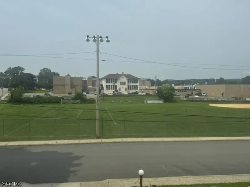 20 Pearl Pl Butler, NJ 07405