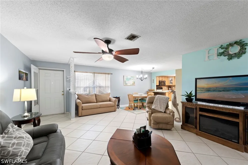 SE 4th Place #15 Cape Coral, FL 33904