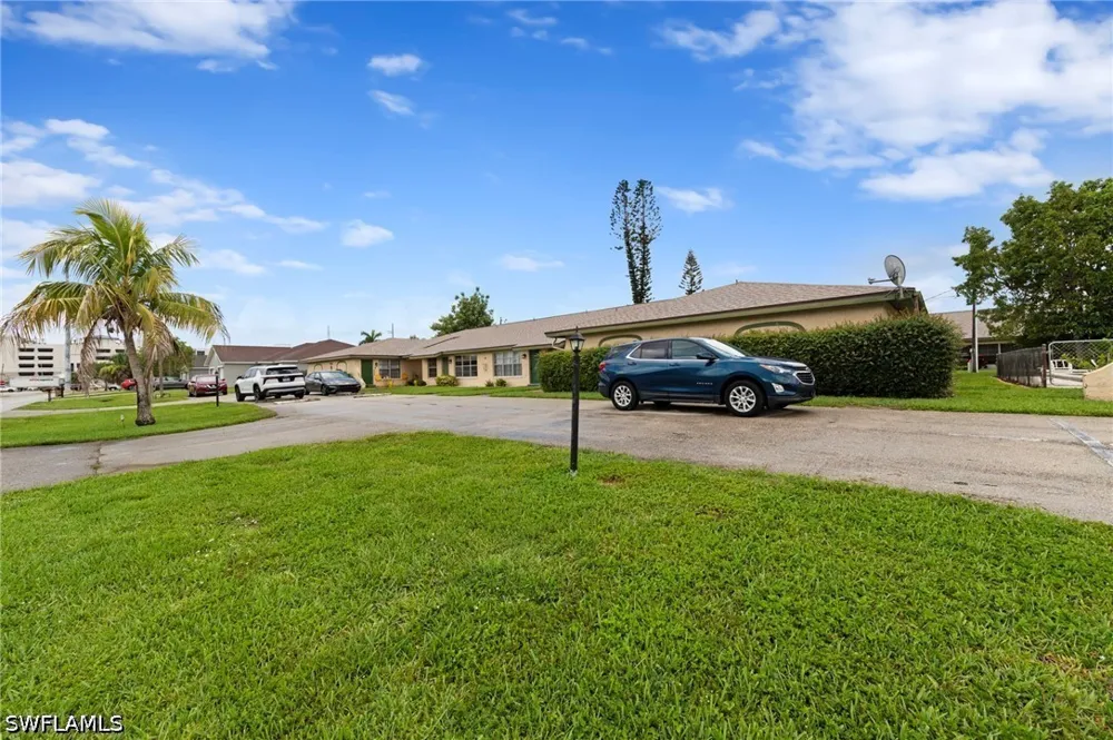 SE 4th Place #15 Cape Coral, FL 33904