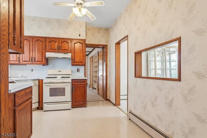 1120 Madison Hill Rd Clark, NJ 07066