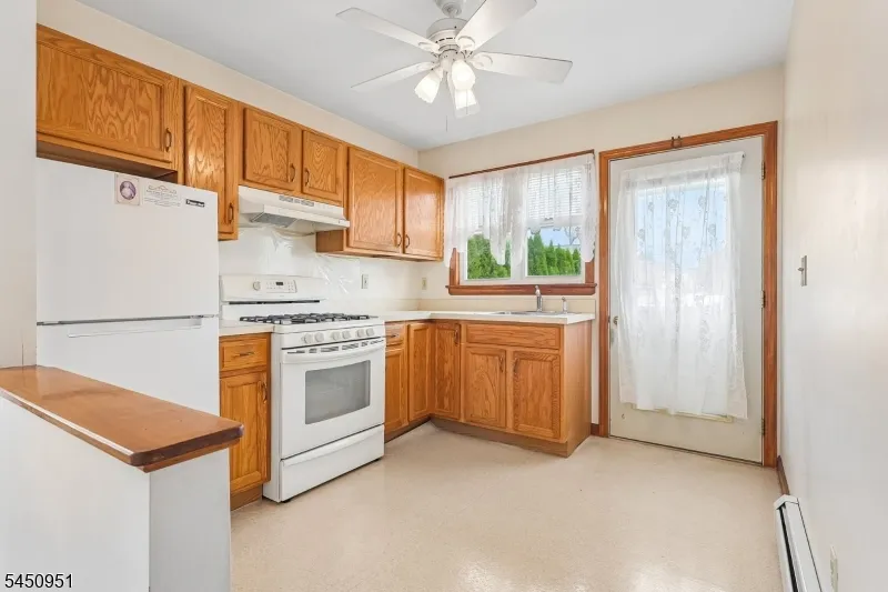 1120 Madison Hill Rd Clark, NJ 07066