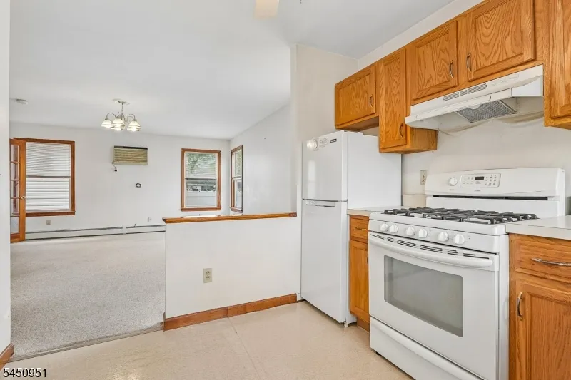 1120 Madison Hill Rd Clark, NJ 07066