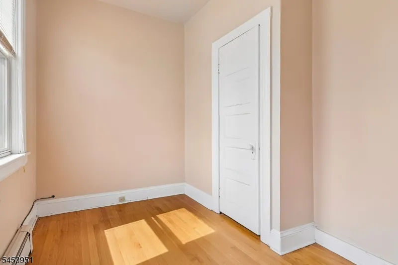 1120 Madison Hill Rd Clark, NJ 07066