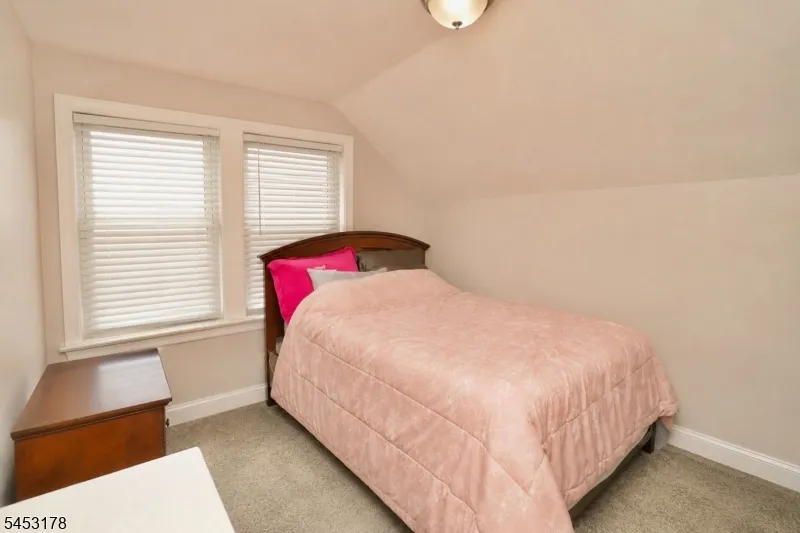 105 Main St Linden City, NJ 07036