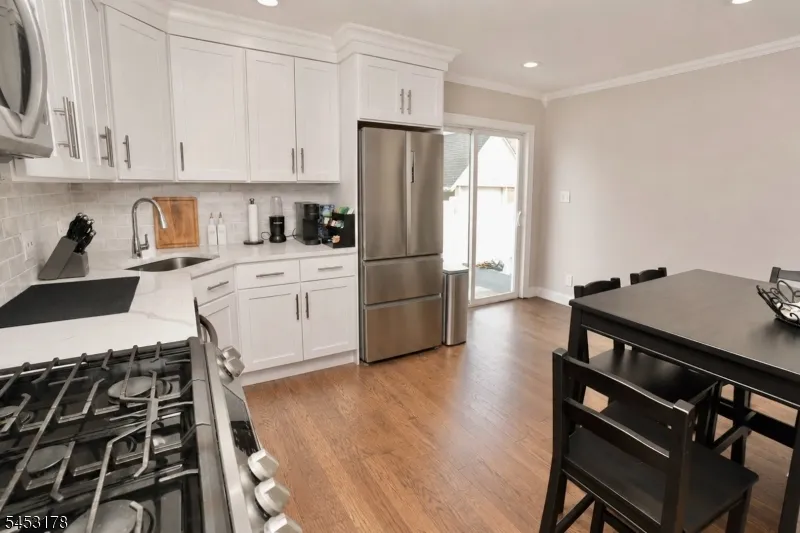 105 Main St Linden City, NJ 07036