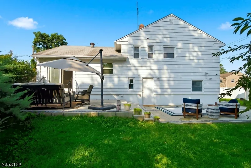 2020 N Stiles St Linden City, NJ 07036