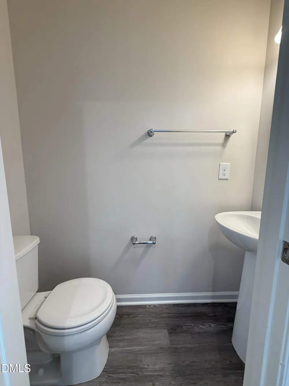 946 Channing Park Circle Cary, NC 27519