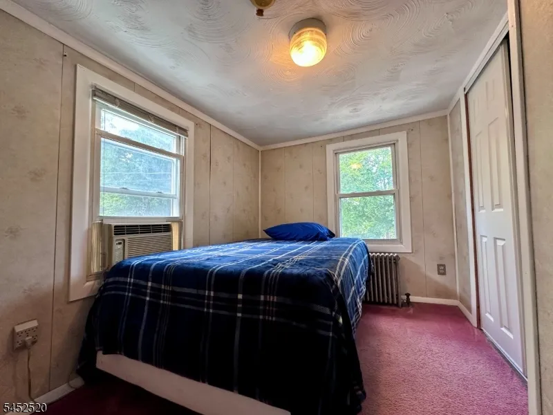 15 Warren Hagstrom Blvd Wanaque, NJ 07465
