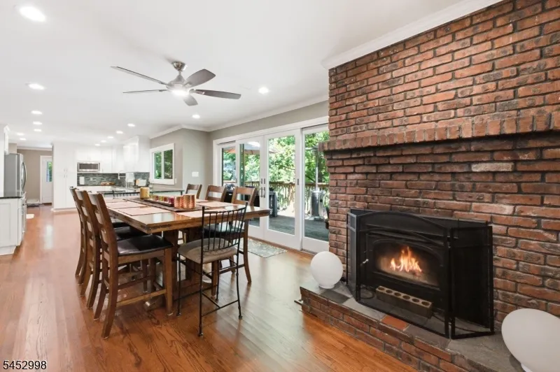1120 N Washington Ave Green Brook, NJ 08812