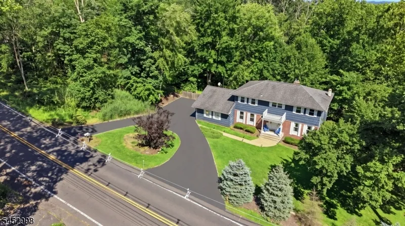 1120 N Washington Ave Green Brook, NJ 08812
