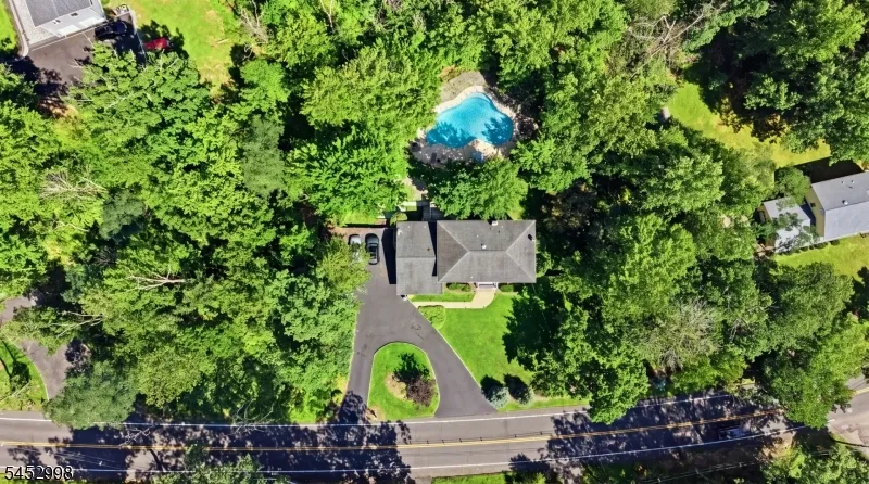 1120 N Washington Ave Green Brook, NJ 08812