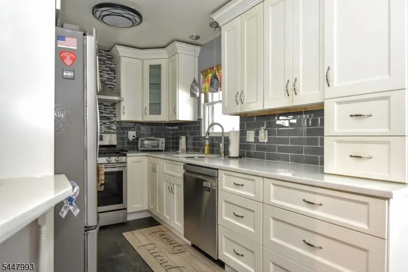 166 Kent St Hackensack City, NJ 07601