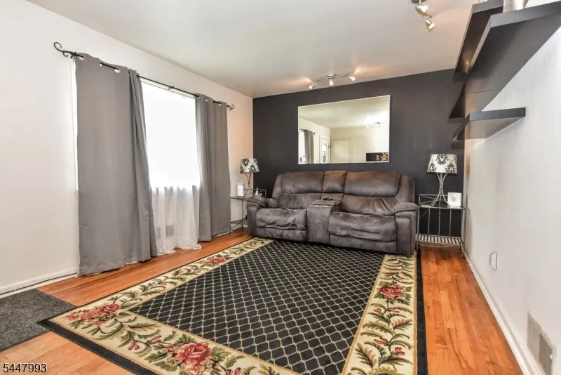 166 Kent St Hackensack City, NJ 07601