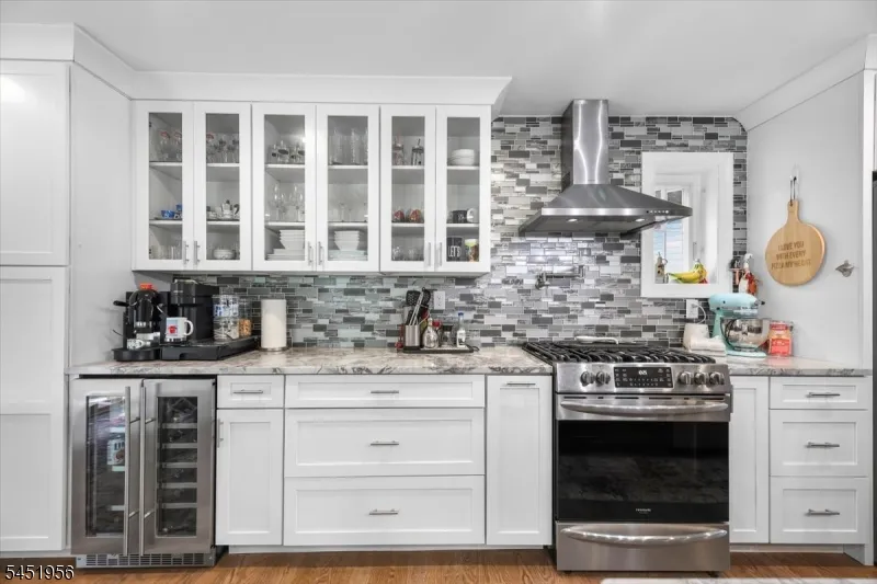 42 Wells Ct Bloomfield, NJ 07003
