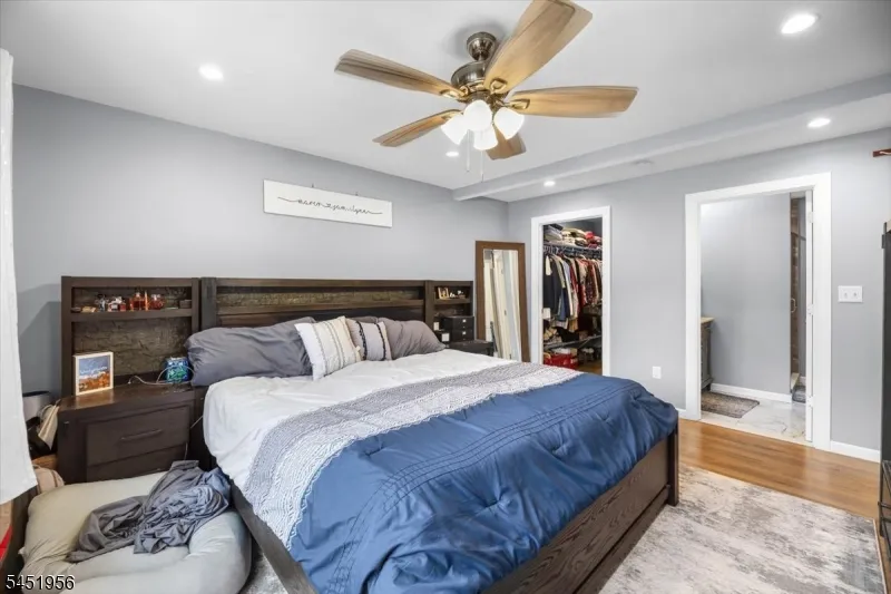 42 Wells Ct Bloomfield, NJ 07003