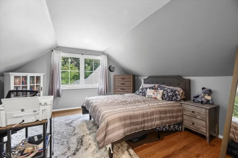 42 Wells Ct Bloomfield, NJ 07003