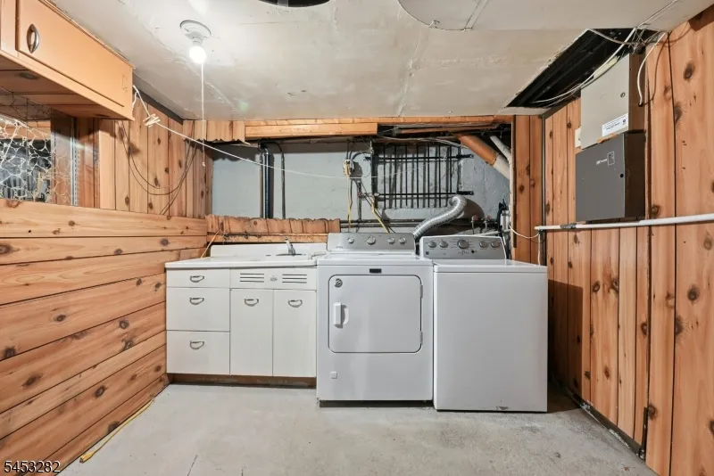 624 Britton St Elizabeth City, NJ 07202