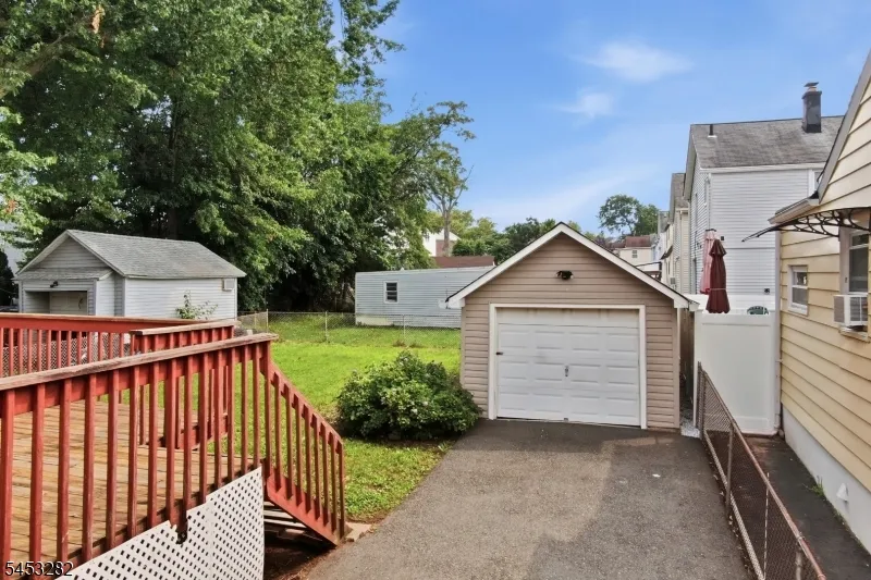 624 Britton St Elizabeth City, NJ 07202