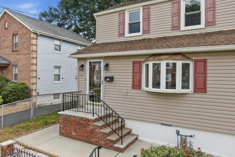 624 Britton St Elizabeth City, NJ 07202