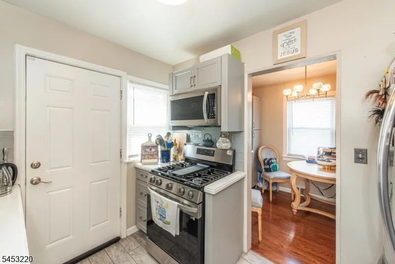 1109 Lincoln St Linden City, NJ 07036