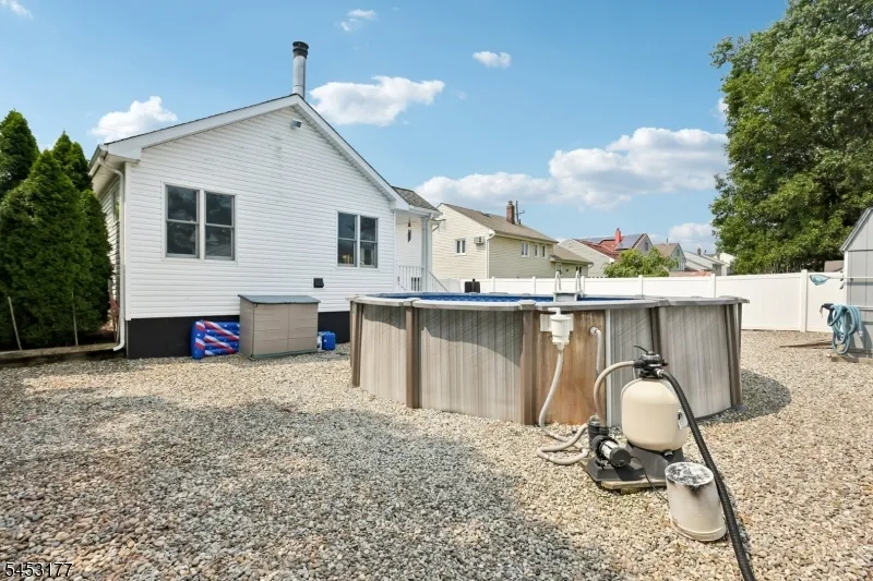 1526 N Stiles St Linden City, NJ 07036