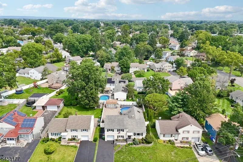 1526 N Stiles St Linden City, NJ 07036