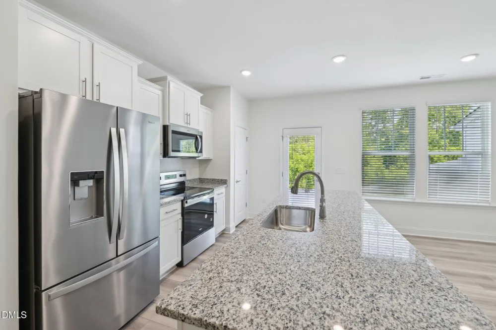 654 Sefton Park Drive Zebulon, NC 27597