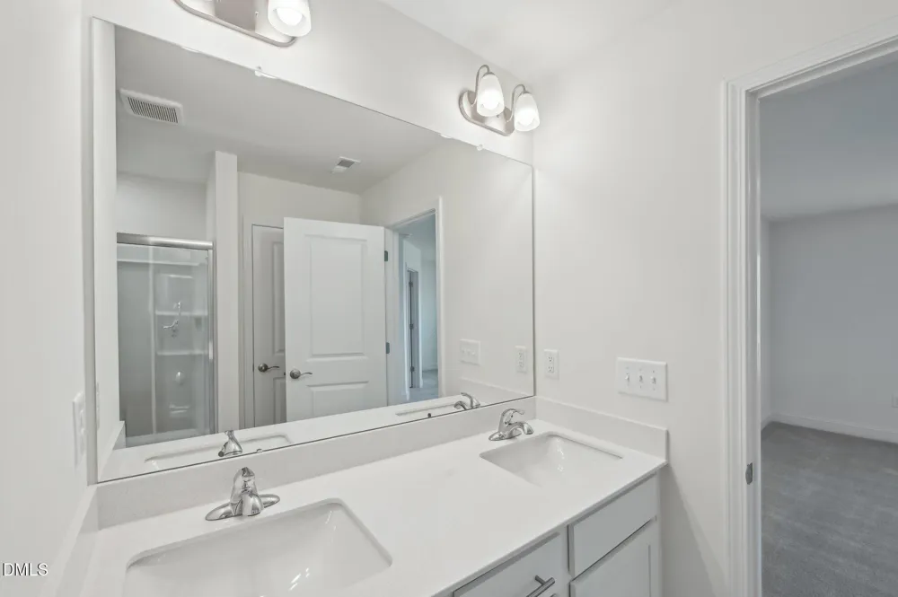 654 Sefton Park Drive Zebulon, NC 27597