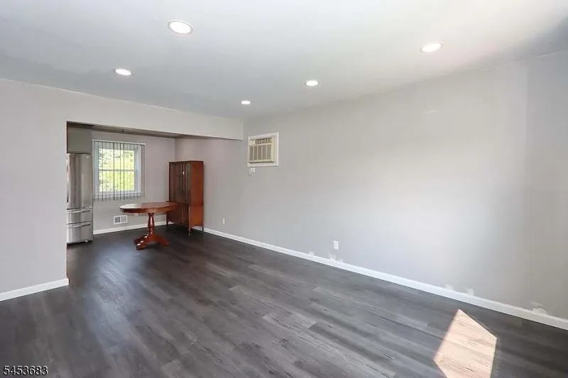 3328 Beverly Rd South Plainfield, NJ 07080