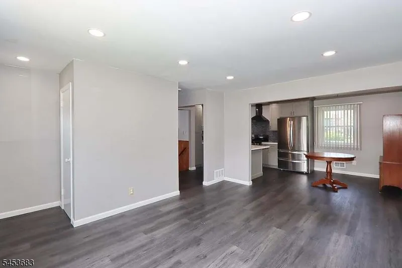 3328 Beverly Rd South Plainfield, NJ 07080