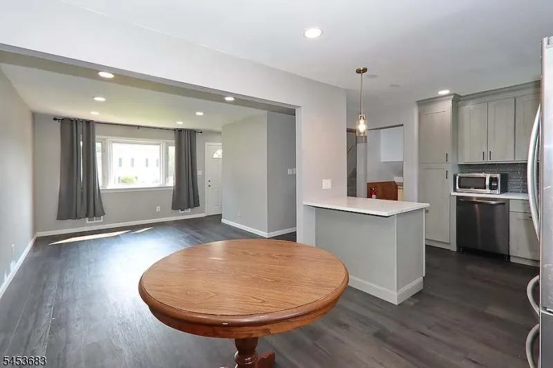 3328 Beverly Rd South Plainfield, NJ 07080