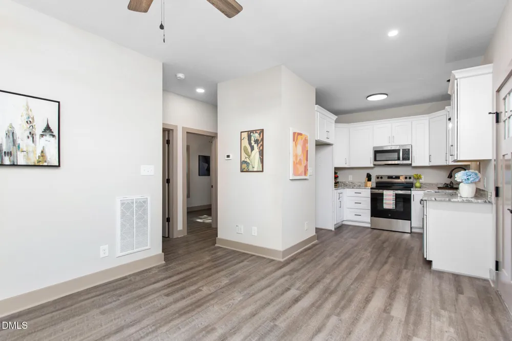 1305 E Willowbrook Drive Burlington, NC 27215