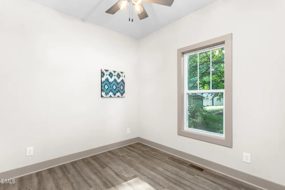 1305 E Willowbrook Drive Burlington, NC 27215