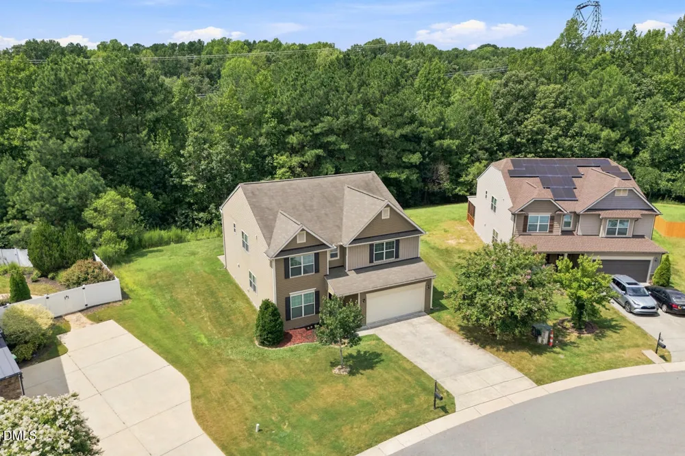 1412 Silver Valley Drive Knightdale, NC 27545