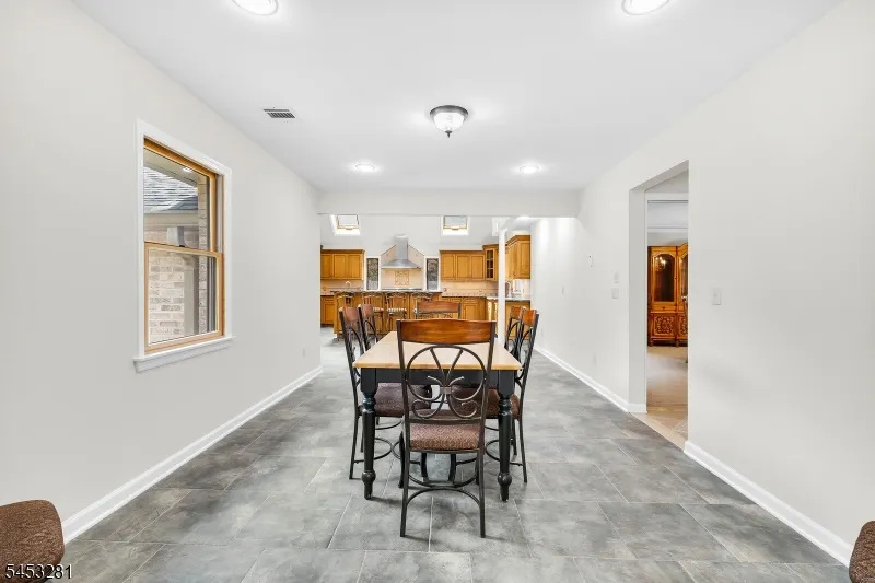 312 Naughright Rd Washington, NJ 07853