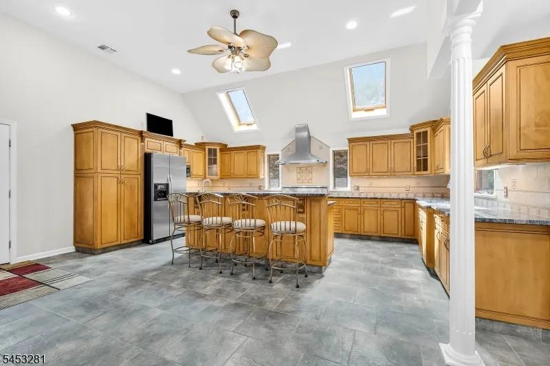 312 Naughright Rd Washington, NJ 07853