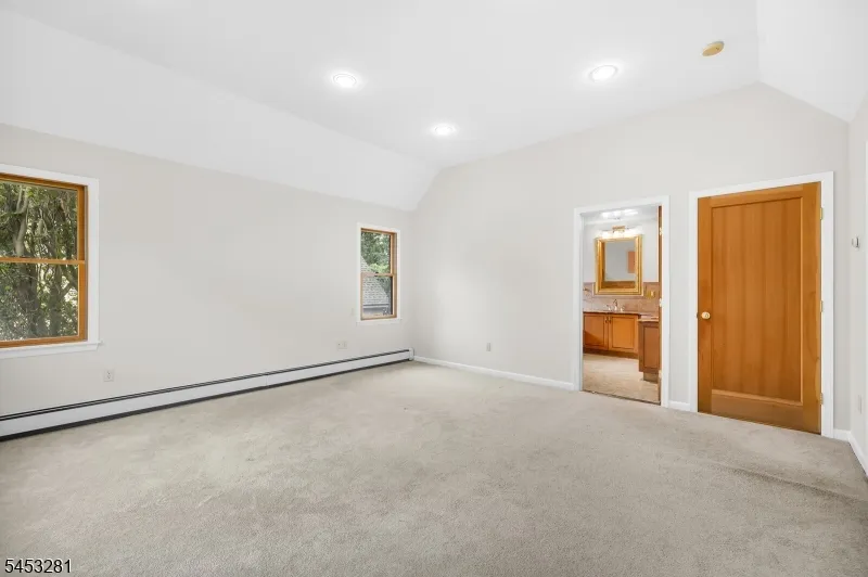 312 Naughright Rd Washington, NJ 07853