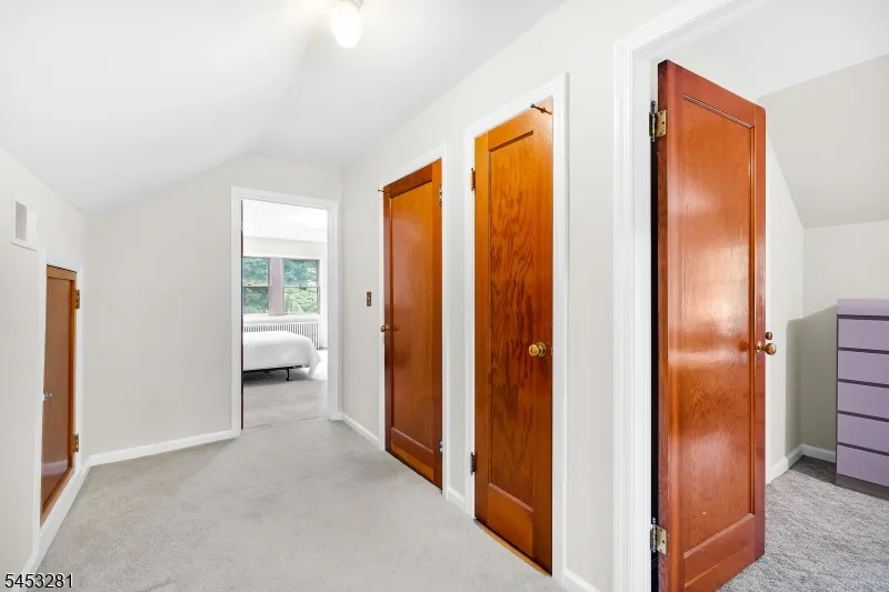 312 Naughright Rd Washington, NJ 07853