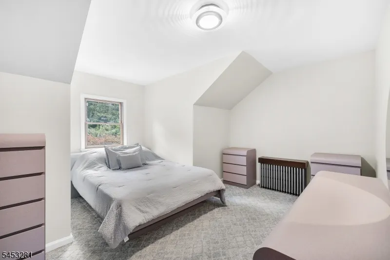 312 Naughright Rd Washington, NJ 07853