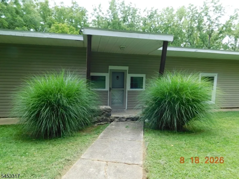 67 Cemetery Hill Rd Washington, NJ 07882