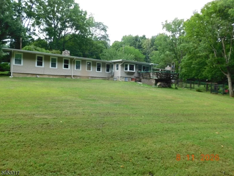 67 Cemetery Hill Rd Washington, NJ 07882