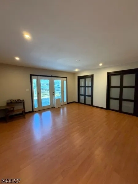 109 North Shore Point #B Unit B