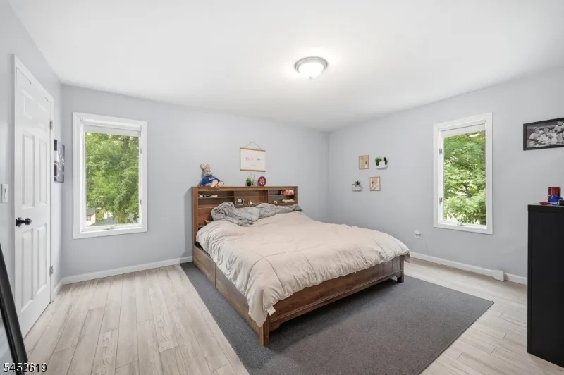 19 Northwestern Way Hopatcong, NJ 07843