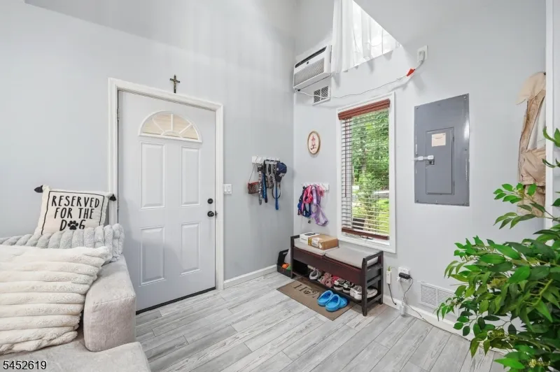 19 Northwestern Way Hopatcong, NJ 07843